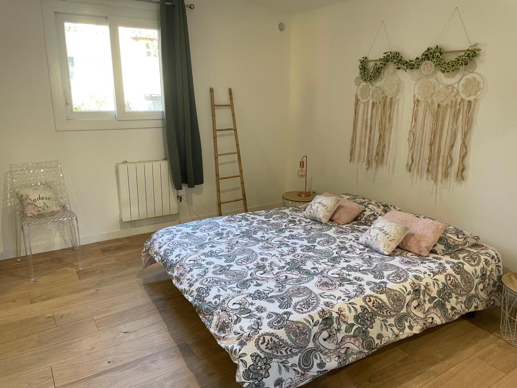 Joli Rez De Jardin 4 Pieces A Cagnes Sur Mer Екстериор снимка